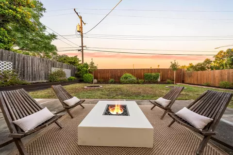 Exterior - 5528 Hesper Way, Carmichael, CA 95608 photo 5 of 7