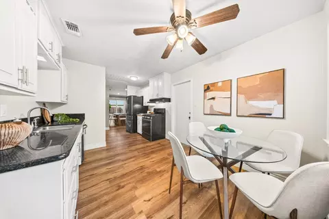Dining - 5528 Hesper Way, Carmichael, CA 95608 photo 3 of 3