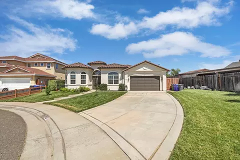 1021 June Ct, Galt, CA 95632