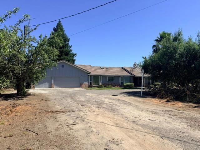 4331 Service Rd, Ceres, CA 95307