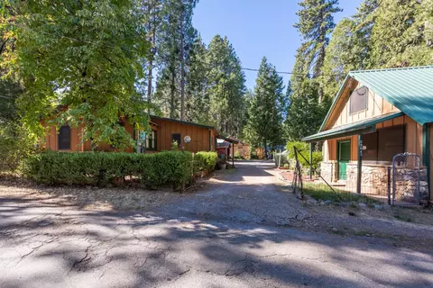 2964 Fern Ave, Camino, CA 95709