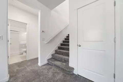 Entry Way - 648 Edgewood Loop, Angels Camp, CA 95222 photo 6 of 8