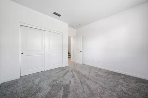 Bedroom - 648 Edgewood Loop, Angels Camp, CA 95222 photo 5 of 12