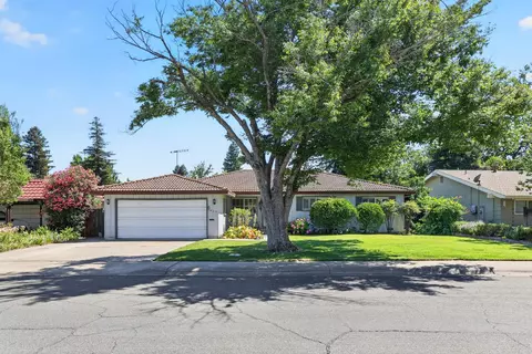 413 W Southwood Dr, Woodland, CA 95695