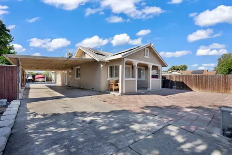 443 W 9th St, Stockton, CA 95206
