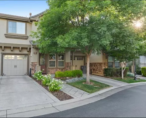 7240 Orchard Cir, Penryn, CA 95663