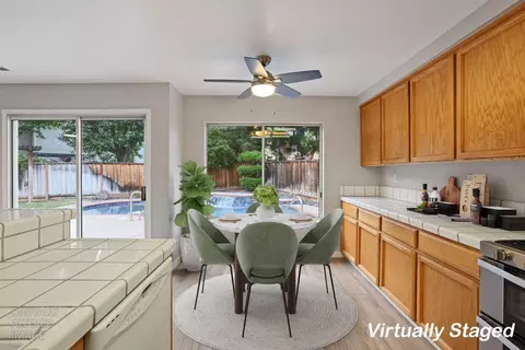 Kitchen - 1373 Hampton Ct, Tracy, CA 95376 photo 2 of 6
