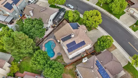 View/Area - 1373 Hampton Ct, Tracy, CA 95376 photo 1 of 1