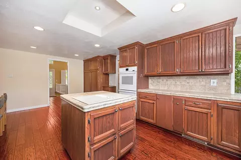 Kitchen - 7121 Willey Way, Carmichael, CA 95608 photo 4 of 6