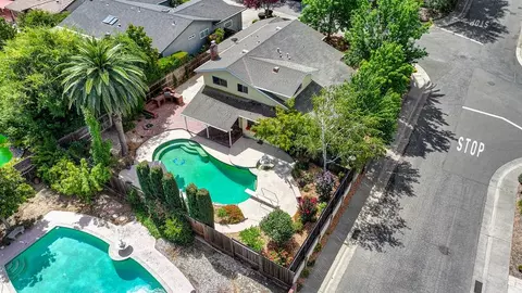View/Area - 7121 Willey Way, Carmichael, CA 95608 photo 1 of 8