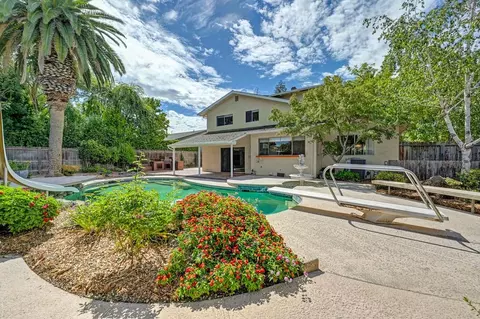 Exterior - 7121 Willey Way, Carmichael, CA 95608 photo 10 of 11