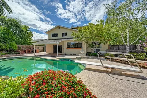 Exterior - 7121 Willey Way, Carmichael, CA 95608 photo 9 of 11
