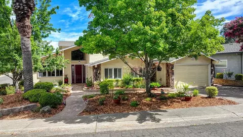 Exterior - 7121 Willey Way, Carmichael, CA 95608 photo 2 of 11
