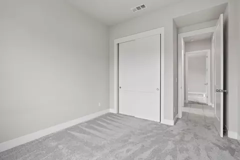 Bedroom - 253 Manhattan St, Manteca, CA 95337 photo 5 of 13