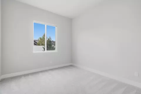 Bedroom - 253 Manhattan St, Manteca, CA 95337 photo 4 of 13