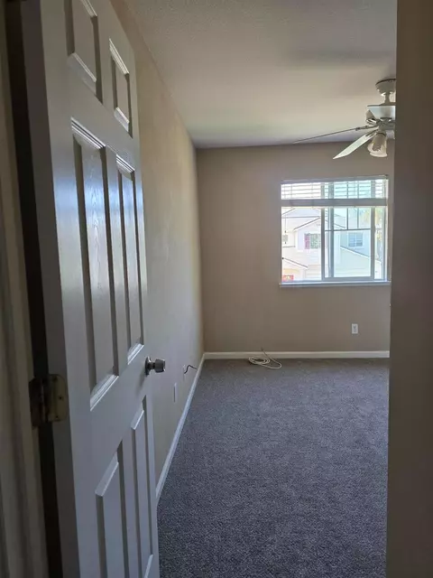 Bedroom - 1906 Calaveras Ct, Tracy, CA 95377 photo 3 of 6