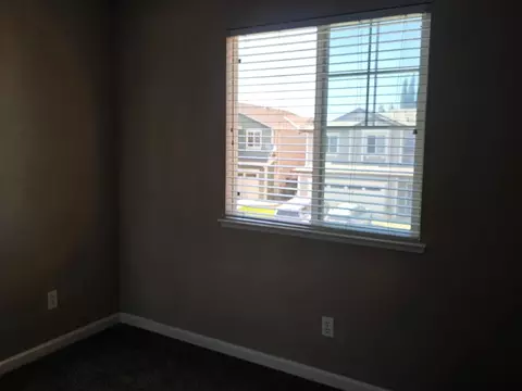 Bedroom - 1906 Calaveras Ct, Tracy, CA 95377 photo 2 of 6