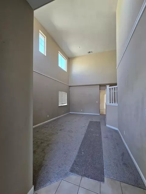 Living - 1906 Calaveras Ct, Tracy, CA 95377 photo 1 of 2