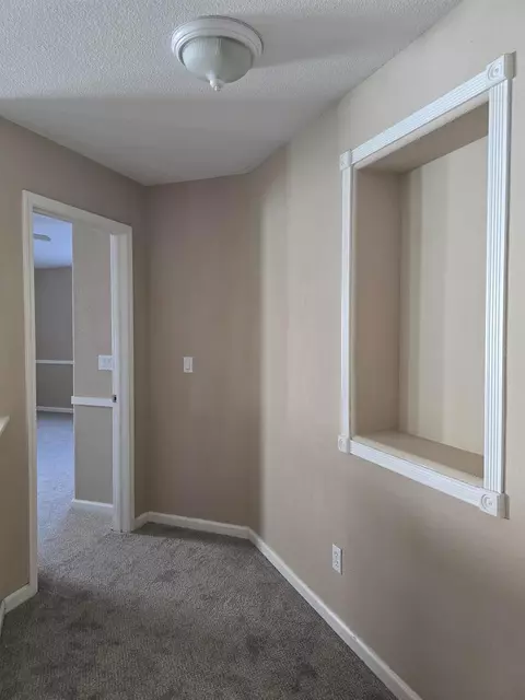 Entry Way - 1906 Calaveras Ct, Tracy, CA 95377 photo 4 of 8