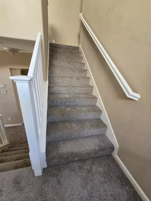 Entry Way - 1906 Calaveras Ct, Tracy, CA 95377 photo 6 of 8