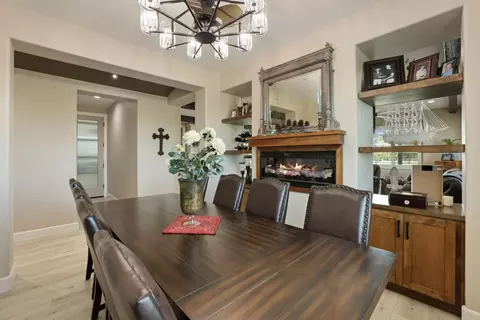 Dining - 7613 E Harney Ln, Lodi, CA 95240 photo 3 of 4