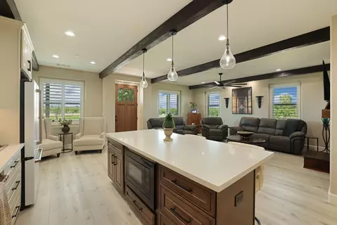 Kitchen - 7613 E Harney Ln, Lodi, CA 95240 photo 6 of 11