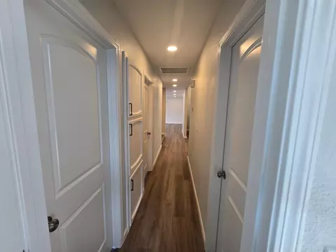 Entry Way - 1500 Kirkland Ct, Modesto, CA 95356 photo 3 of 5