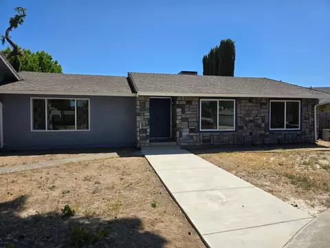 Exterior - 1500 Kirkland Ct, Modesto, CA 95356 photo 4 of 8