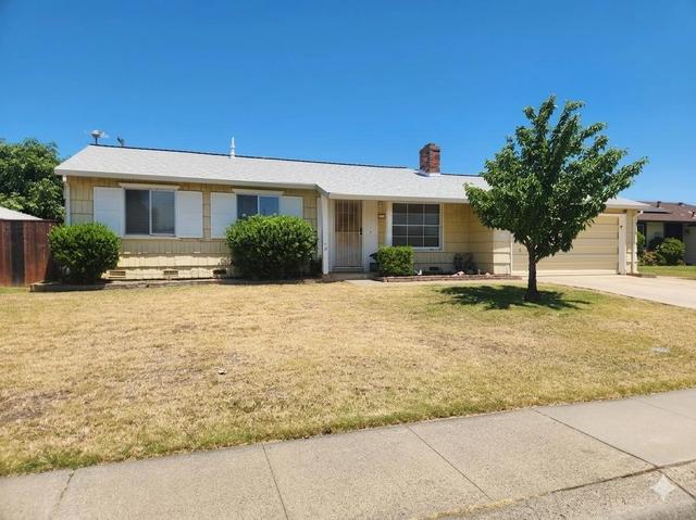 5011 North Pkwy, Sacramento, CA 95823