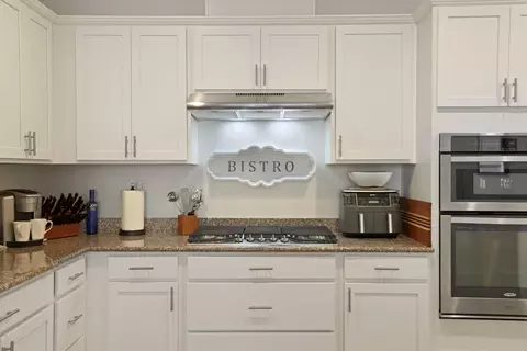 Kitchen - 1577 River Birch St, Manteca, CA 95336 photo 3 of 6