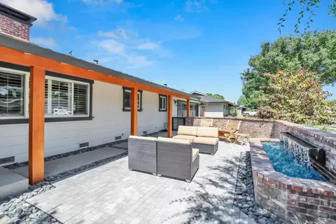 Exterior - 205 Robin Hood Dr, Modesto, CA 95350 photo 12 of 31