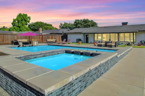 Exterior - 205 Robin Hood Dr, Modesto, CA 95350 photo 17 of 31