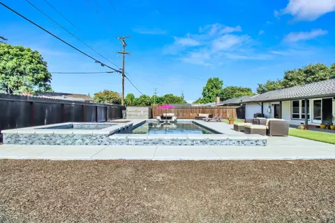 Exterior - 205 Robin Hood Dr, Modesto, CA 95350 photo 31 of 31