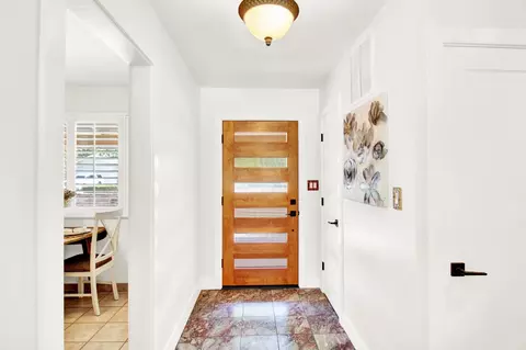 Entry Way - 205 Robin Hood Dr, Modesto, CA 95350 photo 2 of 3