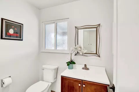 Bath - 205 Robin Hood Dr, Modesto, CA 95350 photo 1 of 7