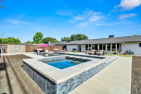 Exterior - 205 Robin Hood Dr, Modesto, CA 95350 photo 27 of 31
