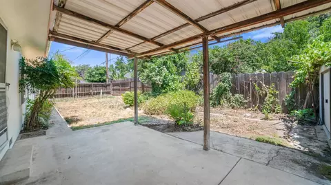 Exterior - 206 Benson Dr, Lodi, CA 95242 photo 3 of 10