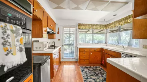 Kitchen - 206 Benson Dr, Lodi, CA 95242 photo 2 of 3
