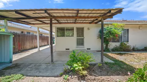 Exterior - 206 Benson Dr, Lodi, CA 95242 photo 5 of 10