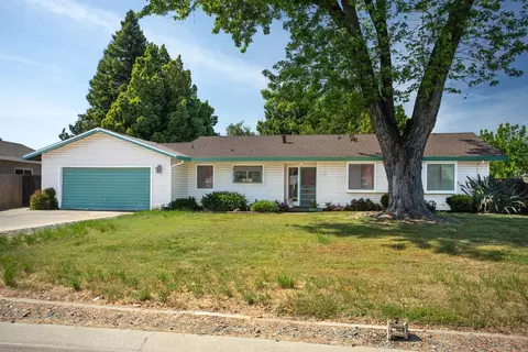 1561 Jones Rd, Yuba City, CA 95991
