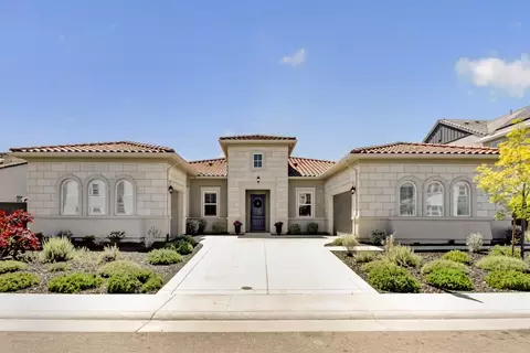 4067 Whitney Vista Ln, Rocklin, CA 95677