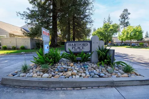 Exterior - 270 W Rumble Rd #C, Modesto, CA 95350 photo 7 of 12