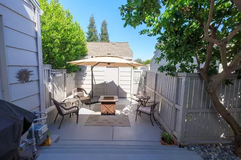 Exterior - 270 W Rumble Rd #C, Modesto, CA 95350 photo 12 of 12