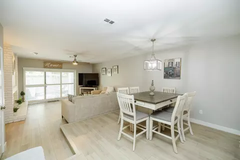 Dining - 270 W Rumble Rd #C, Modesto, CA 95350 photo 1 of 3