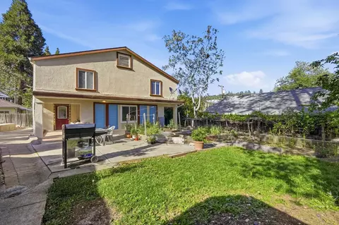 Exterior - 159 Harris St, Grass Valley, CA 95945 photo 3 of 6
