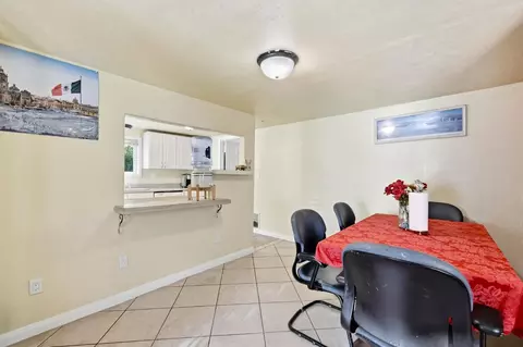 Dining - 159 Harris St, Grass Valley, CA 95945 photo 4 of 4