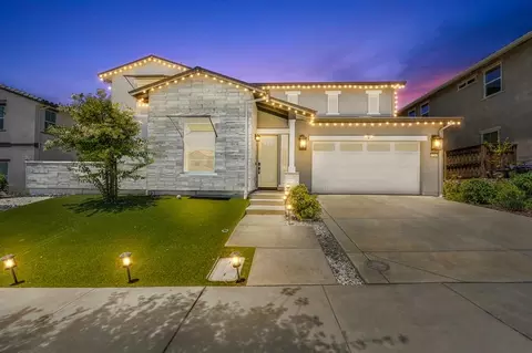 17203 Rosamond St, Lathrop, CA 95330