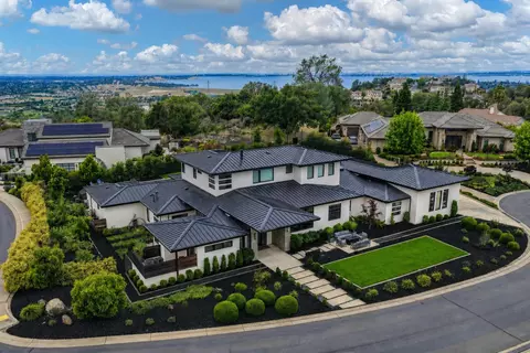 612 Thalassa Ct, El Dorado Hills, CA 95762