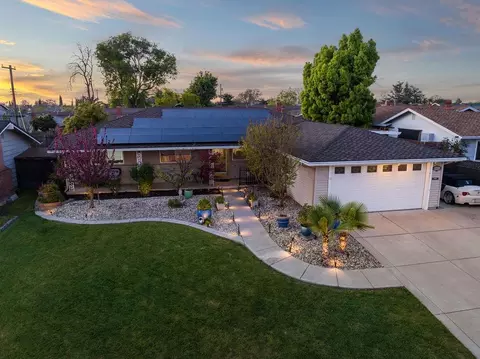 5221 Elbert Way, Sacramento, CA 95842