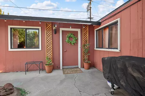 Exterior - 1360 East St, Tracy, CA 95376 photo 10 of 13